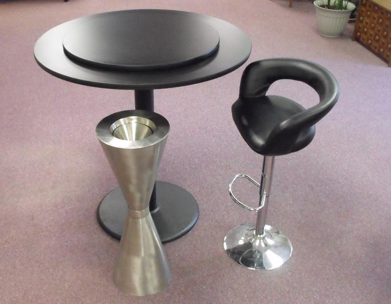 cupping table